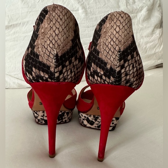 SCHUTZ, Designer Heels, Gorgeous and Sexy, Size 7.5 - Picture 3 of 12